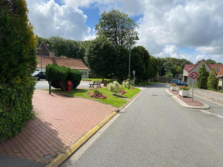 Maison De Village Avec Jardin 15Mn Des Plages, Wifi, 2 Chambres, Jardin Hesdin-lʼAbbé Kültér fotó
